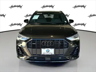 Audi Q3 2023 AWD quattro S line Premium Plus 45 TFSI 4dr SUV