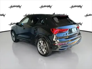 Audi Q3 2023 AWD quattro S line Premium Plus 45 TFSI 4dr SUV