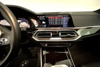 BMW X5 2019 4x4 xDrive40i 4p Vehículo de Actividad Deportiva