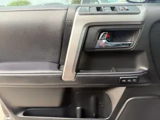 Toyota 4Runner 2022 AWD Limited 4p SUV