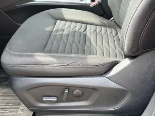 Ford Explorer 2021 AWD XLT 4dr SUV
