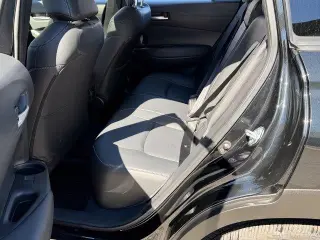 Toyota Corolla Cross 2025 AWD XLE 4dr Crossover