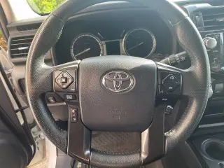 Toyota 4Runner 2017 4x4 SR5 4p SUV