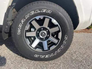 Toyota 4Runner 2017 4x4 SR5 4p SUV