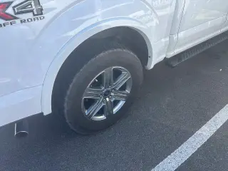 Ford F-150 2019 4x4 XLT 4p SuperCrew 5.5 ft. SB