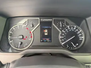 Toyota Tundra 2025 4x4 SR5 4dr CrewMax Cab Pickup SB