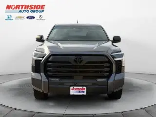 Toyota Tundra 2025 4x4 SR5 4dr CrewMax Cab Pickup SB