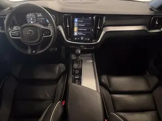 Volvo S60 2019 tracción en todas las ruedas T6 R-Design Sedán 4p.