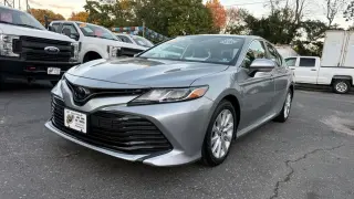2020 Toyota Camry LE Auto (Natl)