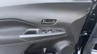 2022 Nissan Kicks S FWD