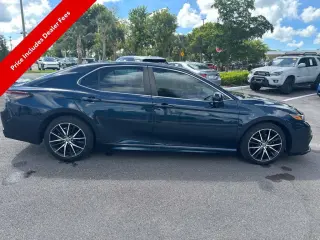 Toyota Camry 2021 SE 4dr Sedán