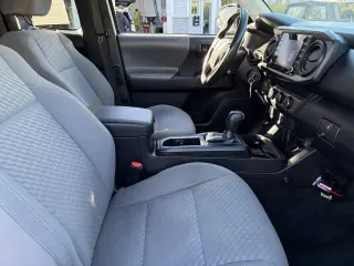 2023 Toyota Tacoma SR5 Access Cab I4 6AT 2WD