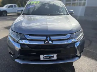 2016 Mitsubishi Outlander SE 2WD