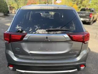 2016 Mitsubishi Outlander SE 2WD