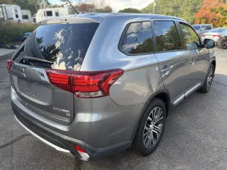 2016 Mitsubishi Outlander SE 2WD