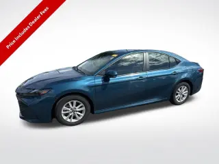 Toyota Camry 2025 LE 4dr Sedan