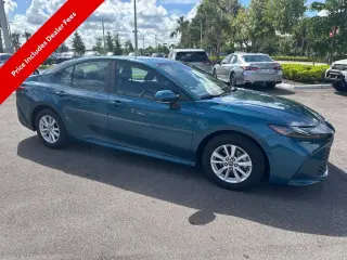 Toyota Camry 2025 LE 4dr Sedan