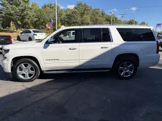2019 Chevrolet Suburban Premier 4WD