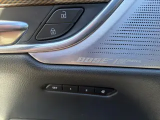 2020 Cadillac XT6 Sport