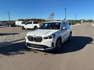 BMW X1 2024 AWD xDrive28i 4dr Vehículo de Actividad Deportiva Deportiva