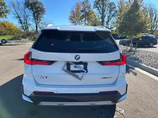 BMW X1 2024 AWD xDrive28i 4dr Vehículo de Actividad Deportiva Deportiva