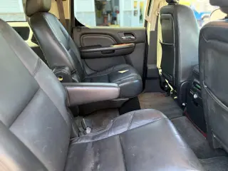 2012 Cadillac Escalade ESV AWD Luxury