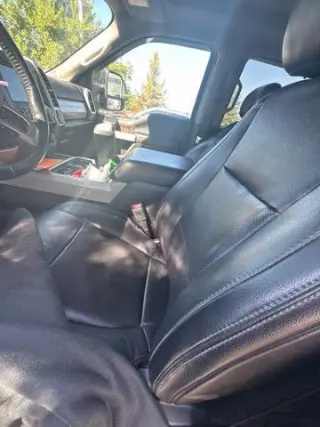 Ford F-250 Super Duty 2019 4x4 Lariat 4p Crew Cab 6.8 ft. CB Camión