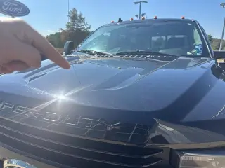 Ford F-250 Super Duty 2019 4x4 Lariat 4p Crew Cab 6.8 ft. CB Camión