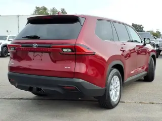 Toyota Grand Highlander 2024 AWD XLE 4dr SUV