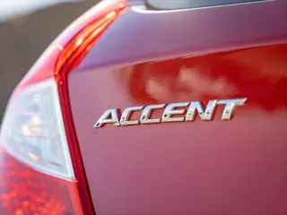 Hyundai ACCENT 2016 SE 4p Hatchback 6A