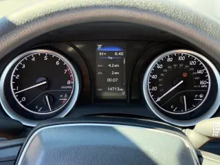 Toyota Camry 2024 LE 4p Sedan