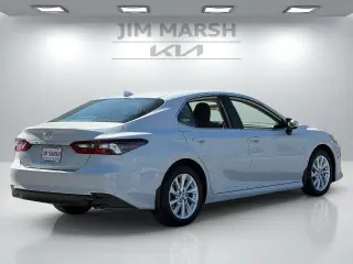 Toyota Camry 2024 LE 4p Sedan