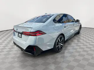 BMW Serie 5 2024 AWD 530i xDrive Sedán 4 puertas