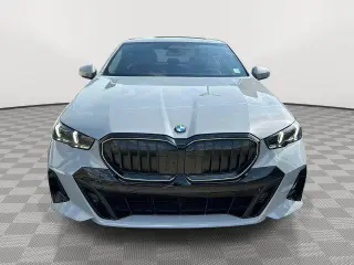 BMW Serie 5 2024 AWD 530i xDrive Sedán 4 puertas