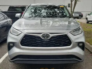 Toyota Highlander 2021 LE 4dr SUV