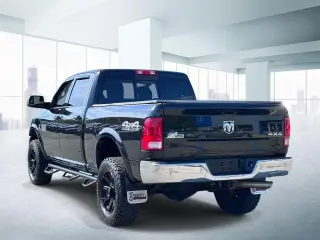 Ram 2500 2018 4x4 Big Horn 4p Cabina Extendida 6,3 pies ST Camioneta