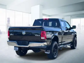 Ram 2500 2018 4x4 Big Horn 4p Cabina Extendida 6,3 pies ST Camioneta