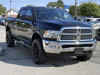 Ram 2500 2018 4x4 Big Horn 4p Cabina Extendida 6,3 pies ST Camioneta