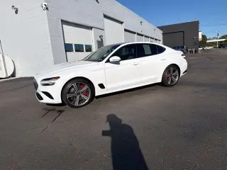 Genesis G70 2025 AWD 2.5T Estándar 4p Sedan
