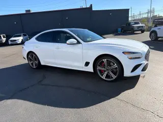 Genesis G70 2025 AWD 2.5T Estándar 4p Sedan