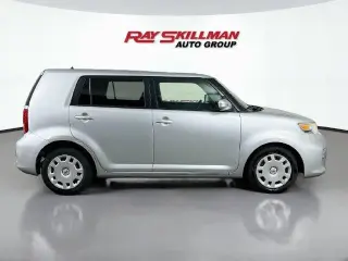 Scion xB 2015 4p Vagonet 5M
