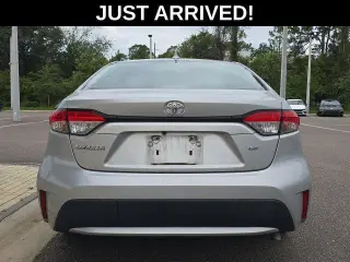Toyota Corolla 2020 LE 4p Sedan