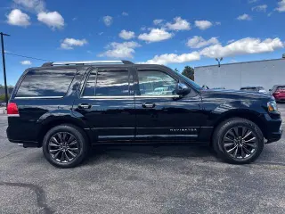 Lincoln Navigator 2016 4x4 Select 4dr SUV