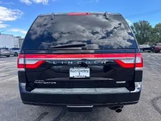 Lincoln Navigator 2016 4x4 Select 4dr SUV
