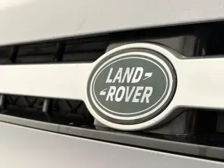 Land Rover Defender 2023 AWD 130 SE 4p SUV