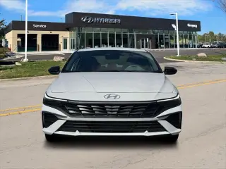 Hyundai ELANTRA 2026 SEL Sport 4dr Sedan
