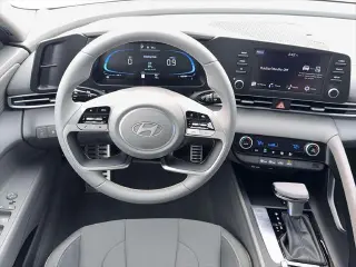 Hyundai ELANTRA 2026 SEL Sport 4dr Sedan