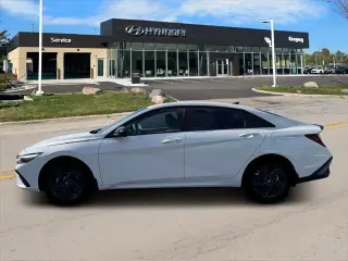 Hyundai ELANTRA 2026 SEL Sport 4dr Sedan