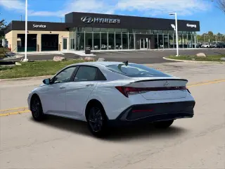Hyundai ELANTRA 2026 SEL Sport 4dr Sedan