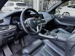 BMW X5 2023 AWD xDrive40i 4dr Vehículo de Actividad Deportiva de Deporte